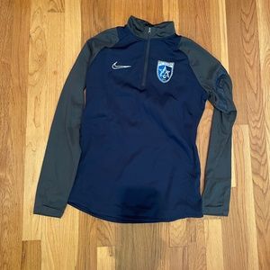 Nike Quarter Zip